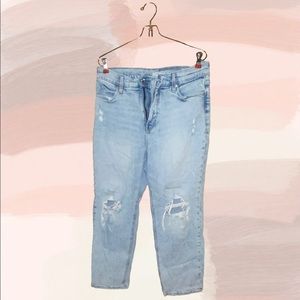 Old Navy High Rise Light Wash Mom Jeans